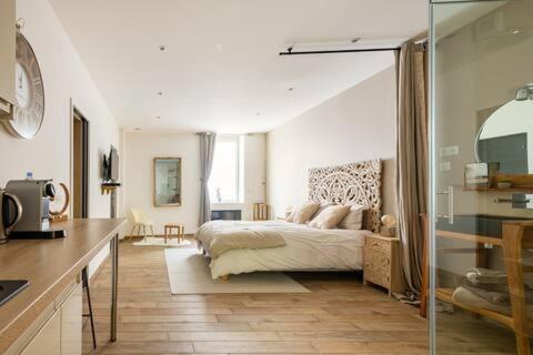 Studio Chic Avec Salon Et Terrasse Privee Apartment Tourcoing Ngoại thất bức ảnh